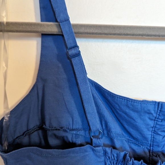 2000s Woman's Button Up Top - Picture 3 of 8